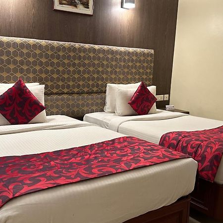 Hotel Annamalai International Pondicherry Esterno foto