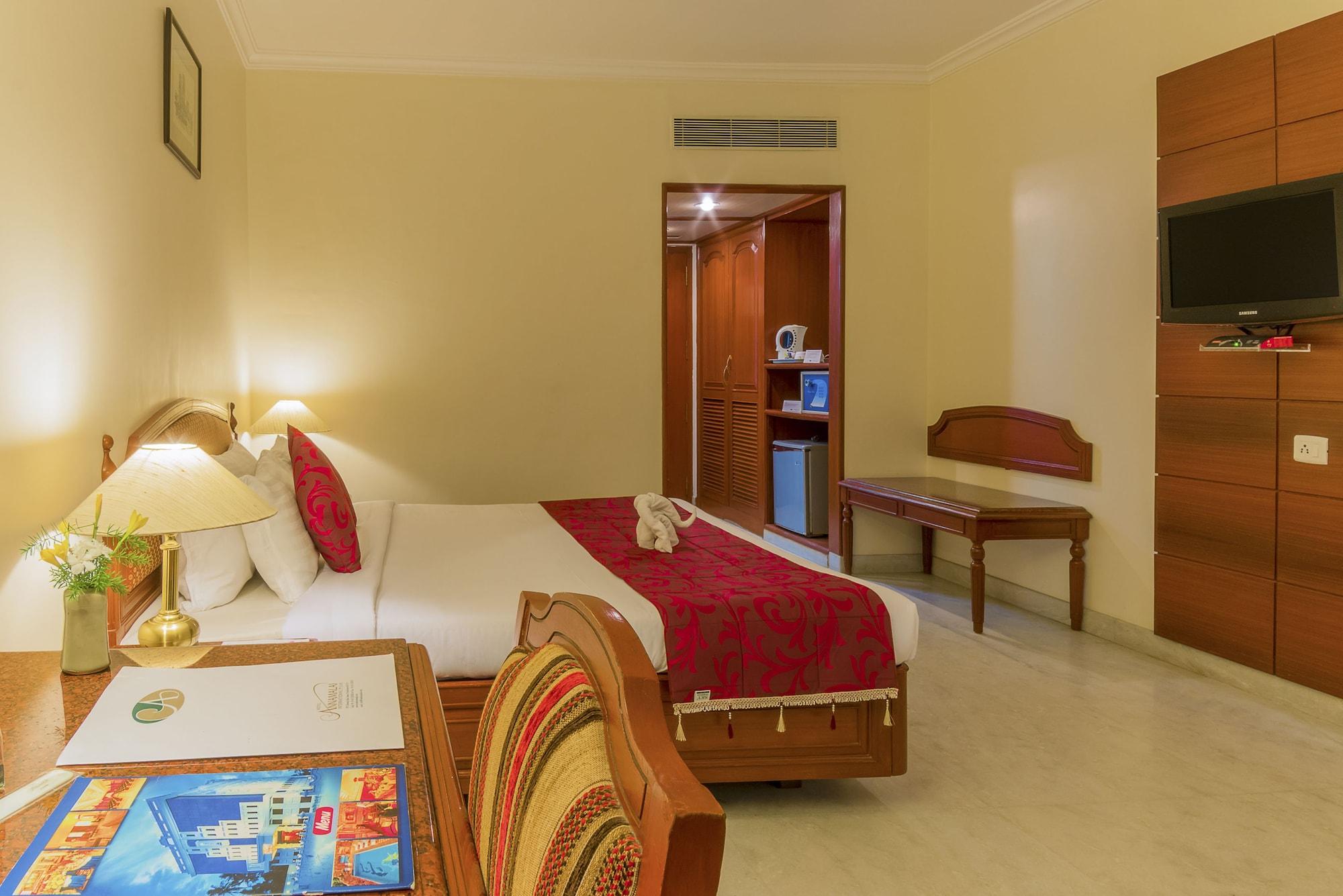 Hotel Annamalai International Pondicherry Esterno foto