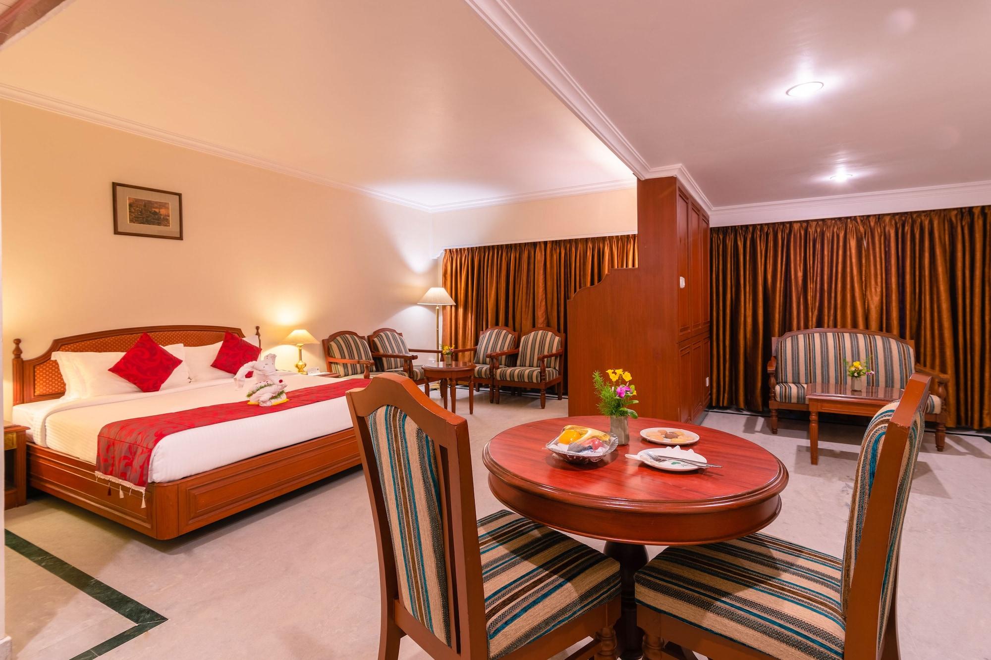Hotel Annamalai International Pondicherry Esterno foto