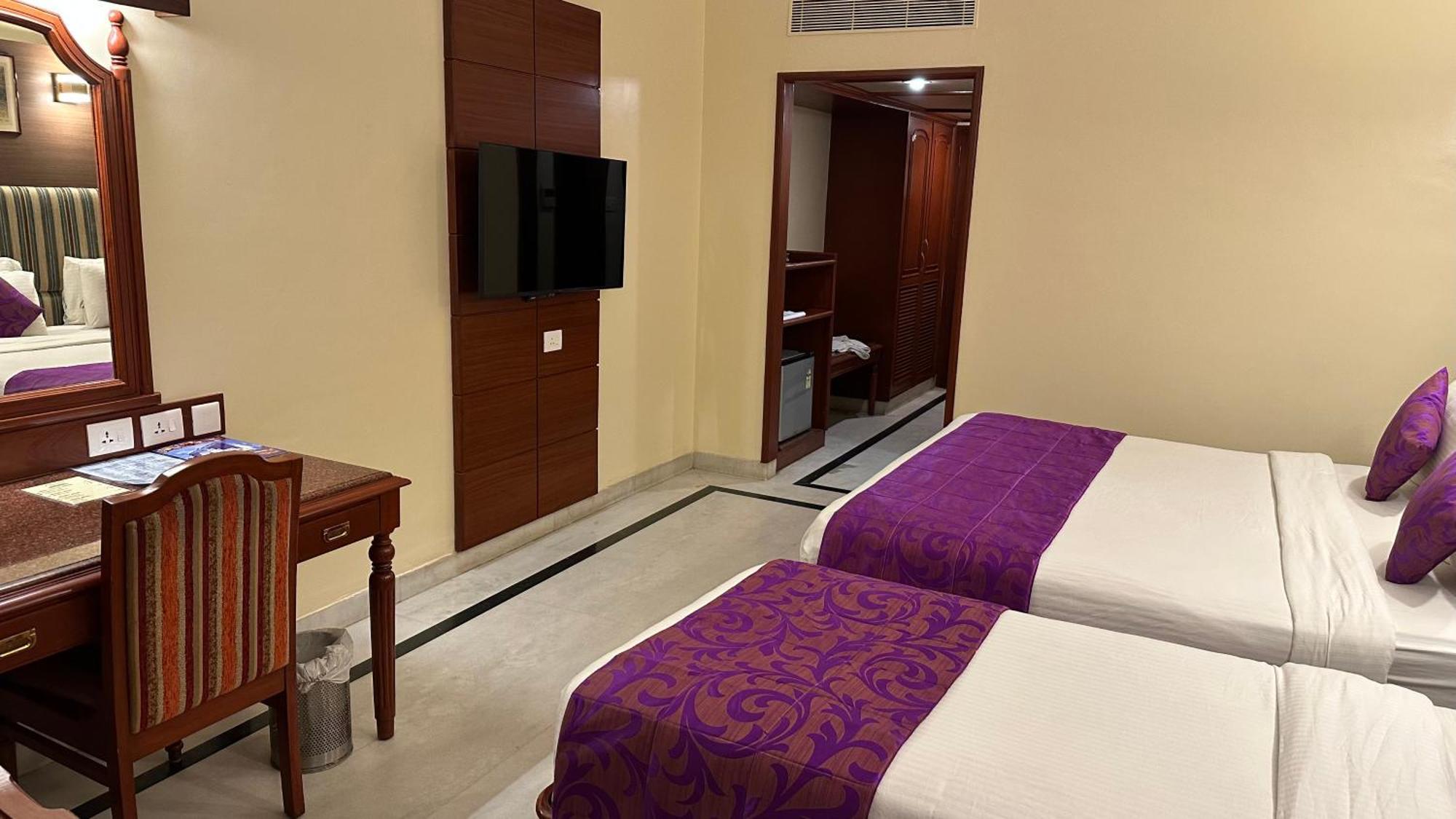 Hotel Annamalai International Pondicherry Esterno foto