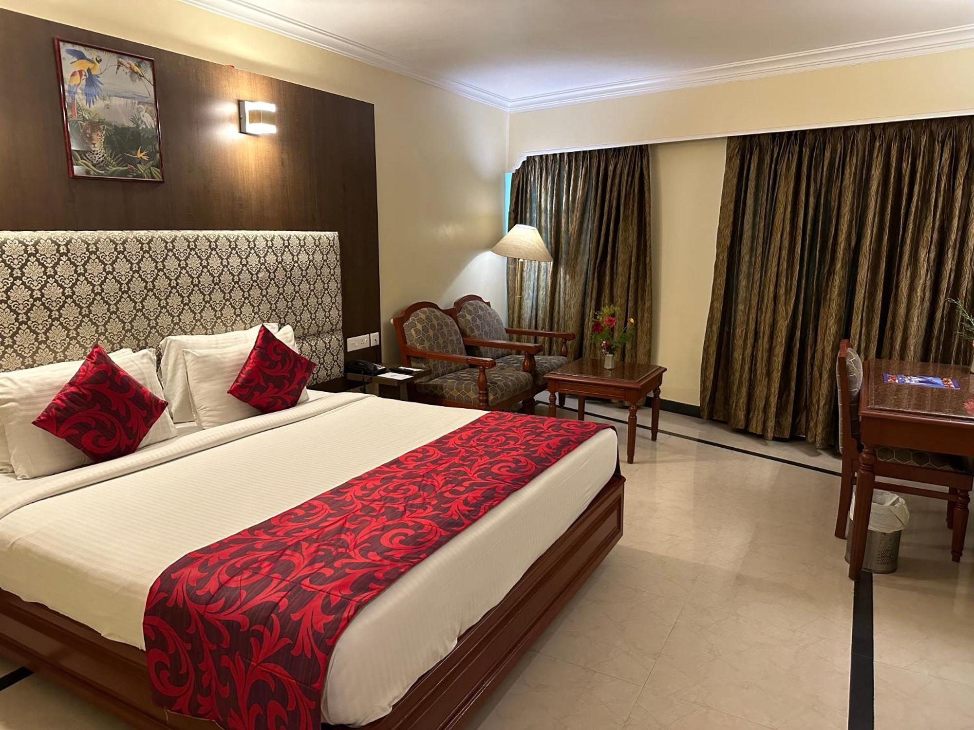 Hotel Annamalai International Pondicherry Esterno foto