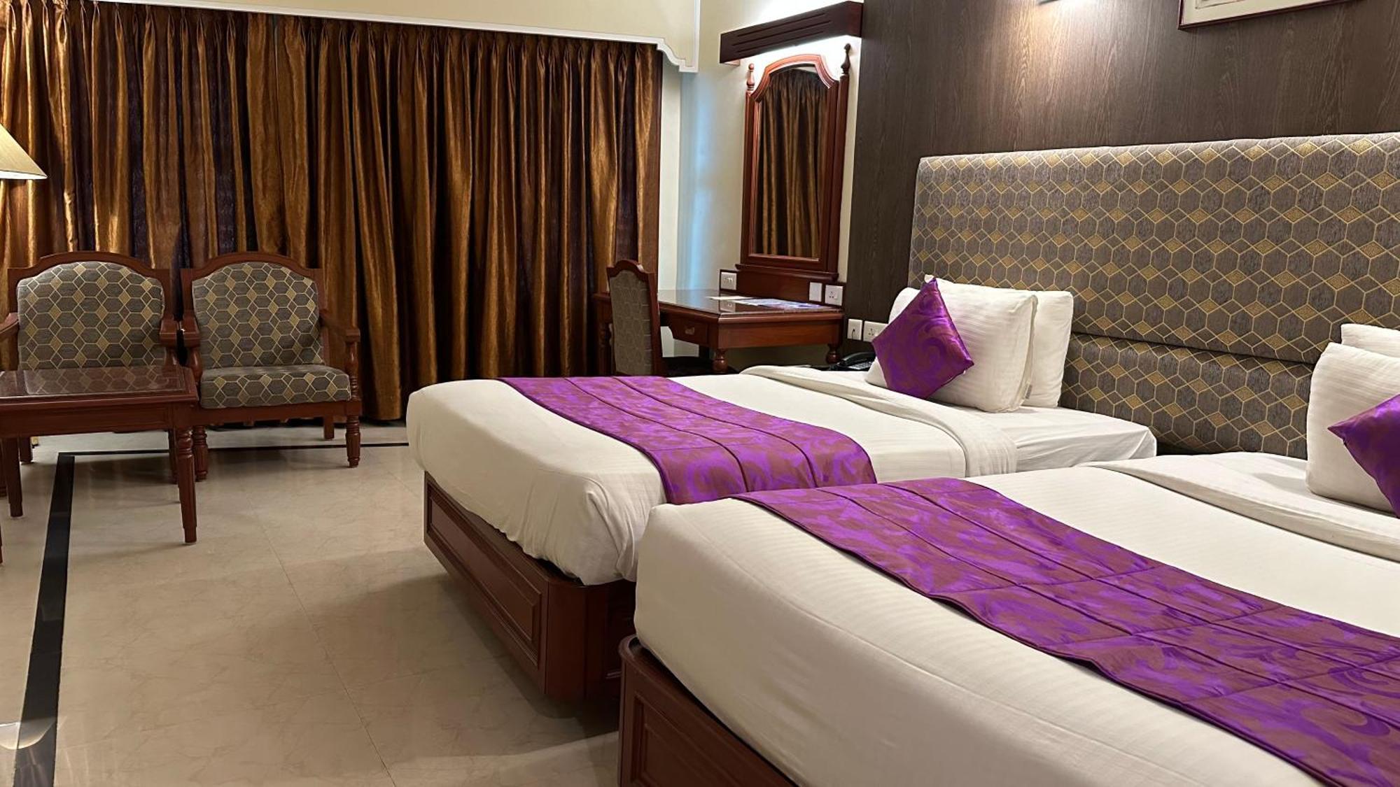 Hotel Annamalai International Pondicherry Esterno foto