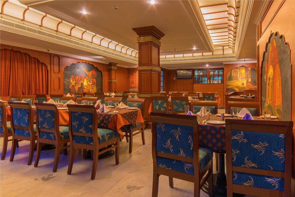 Hotel Annamalai International Pondicherry Esterno foto