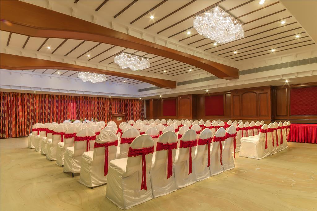 Hotel Annamalai International Pondicherry Esterno foto